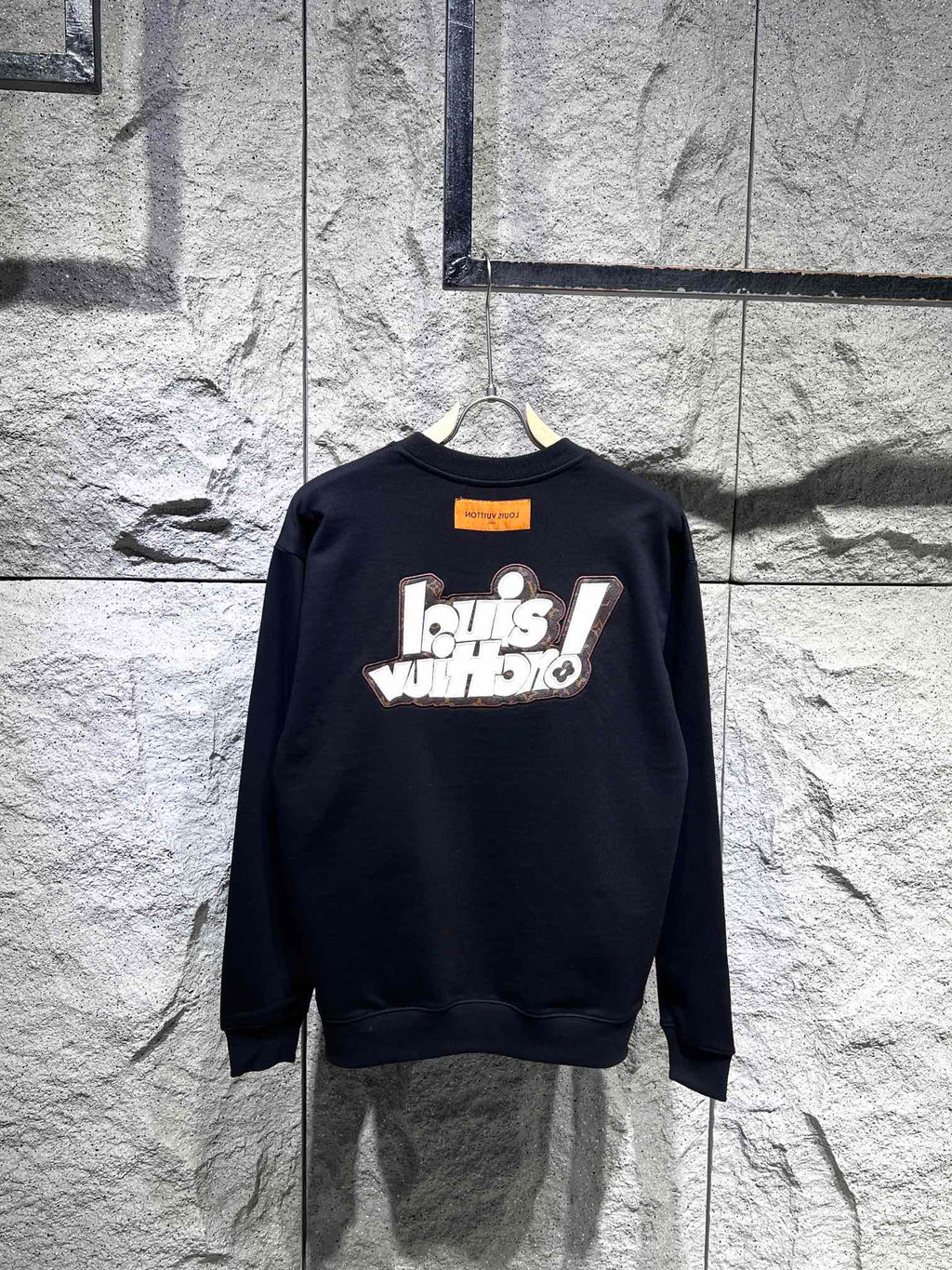 embroidered logo sweatshirt